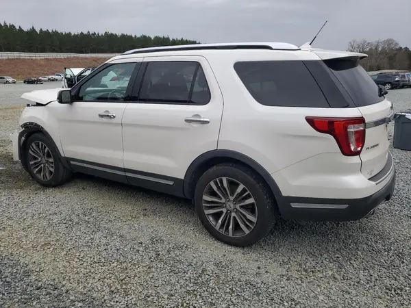 1FM5K8HT7KGA35976 2019 FORD EXPLORER - Image 2