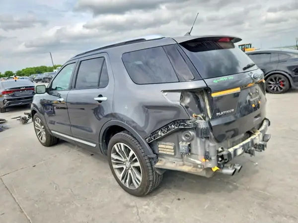 1FM5K8HT7KGA72106 2019 FORD EXPLORER - Image 2
