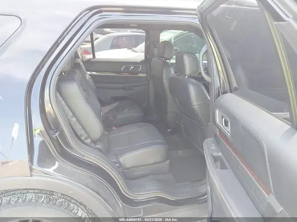 1FM5K8HT8HGA09380 2017 FORD EXPLORER - Image 8