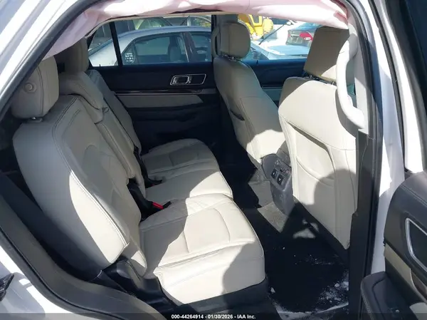 1FM5K8HT8HGA20802 2017 FORD EXPLORER - Image 8