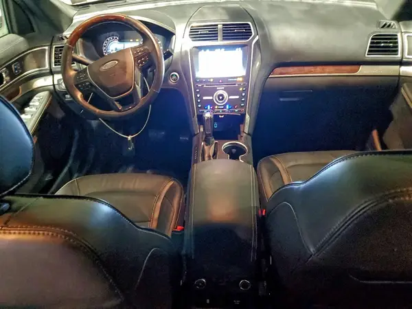 1FM5K8HT8HGB88827 2017 FORD EXPLORER - Image 8