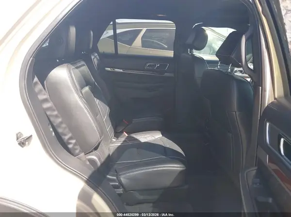 1FM5K8HT8HGC20451 2017 FORD EXPLORER - Image 8