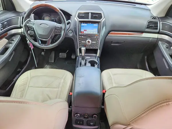 1FM5K8HT8HGC54048 2017 FORD EXPLORER - Image 8