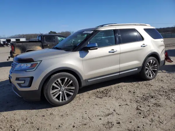 1FM5K8HT8HGC60142 2017 FORD EXPLORER - Image 1