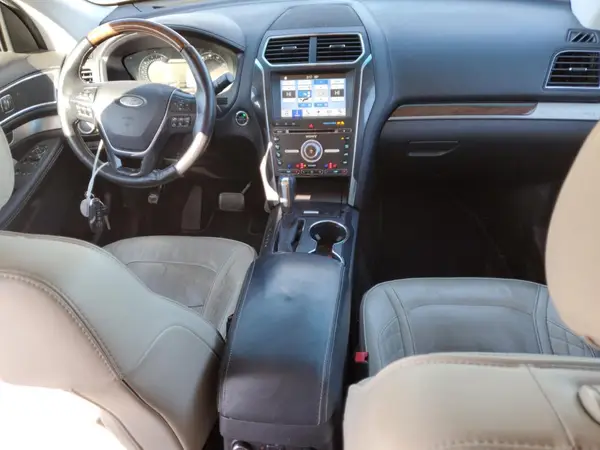 1FM5K8HT8HGC60142 2017 FORD EXPLORER - Image 8