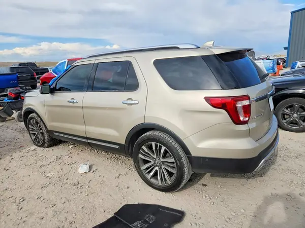 1FM5K8HT8HGD21263 2017 FORD EXPLORER - Image 2