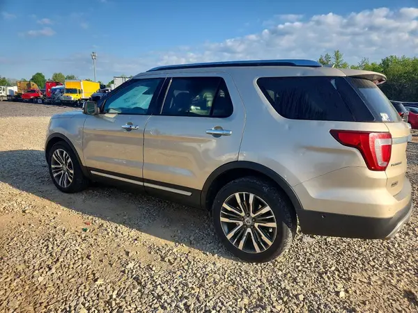 1FM5K8HT8HGD21294 2017 FORD EXPLORER - Image 2