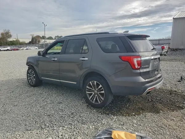 1FM5K8HT9GGC10817 2016 FORD EXPLORER - Image 2