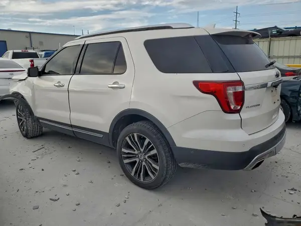 1FM5K8HT9GGC57250 2016 FORD EXPLORER - Image 2