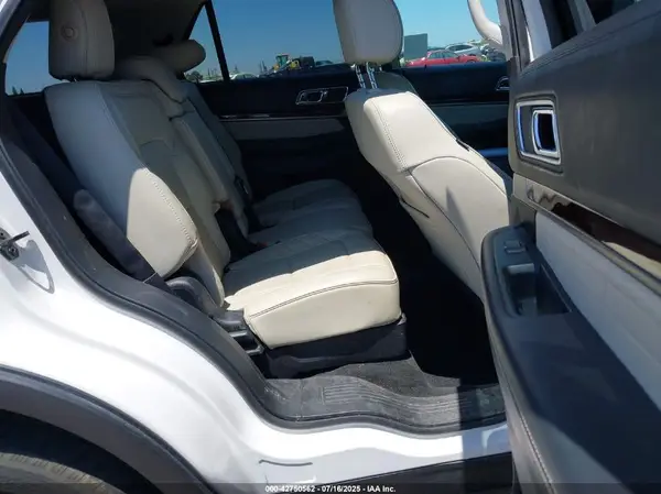 1FM5K8HT9HGA23174 2017 FORD EXPLORER - Image 8