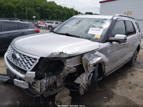 1FM5K8HT9HGA98215 2017 FORD EXPLORER - Image 2