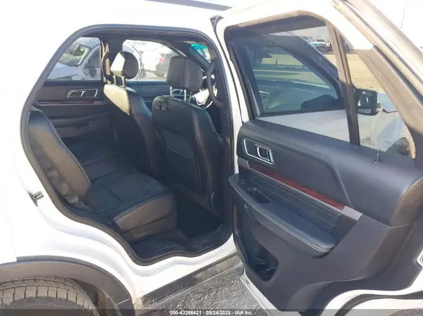 1FM5K8HT9HGB09178 2017 FORD EXPLORER - Image 8
