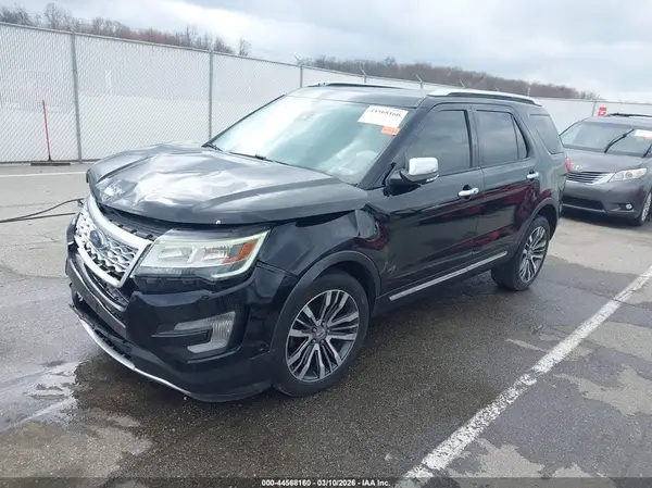 1FM5K8HT9HGC82893 2017 FORD EXPLORER - Image 2