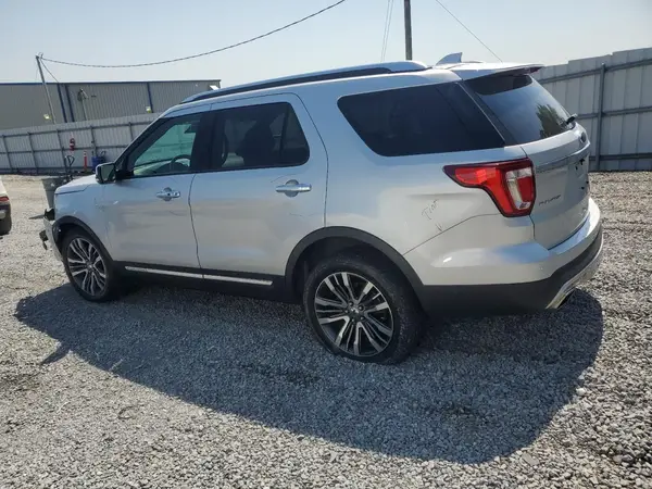 1FM5K8HT9HGD05220 2017 FORD EXPLORER - Image 2