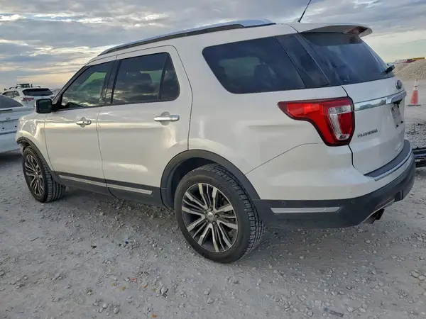 1FM5K8HT9KGA08083 2019 FORD EXPLORER - Image 2