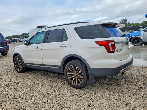1FM5K8HTXGGA54870 2016 FORD EXPLORER - Image 2