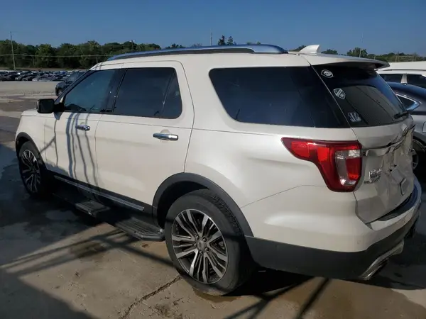 1FM5K8HTXGGA69725 2016 FORD EXPLORER - Image 2