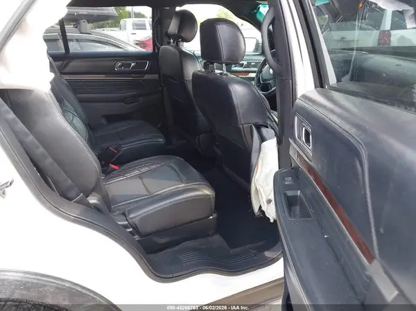 1FM5K8HTXHGA15715 2017 FORD EXPLORER - Image 8