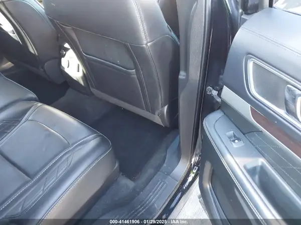 1FM5K8HTXHGB60110 2017 FORD EXPLORER - Image 8