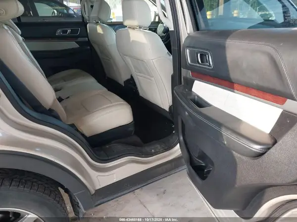 1FM5K8HTXHGD64678 2017 FORD EXPLORER - Image 8