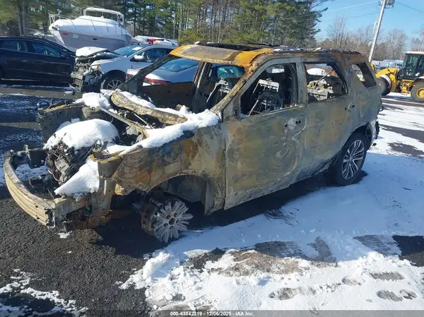 1FM5K8HTXJGB06764 2018 FORD EXPLORER - Image 2
