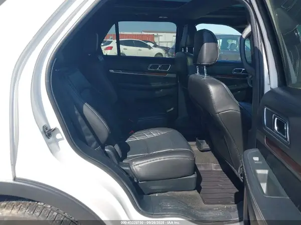 1FM5K8HTXJGB30904 2018 FORD EXPLORER - Image 8