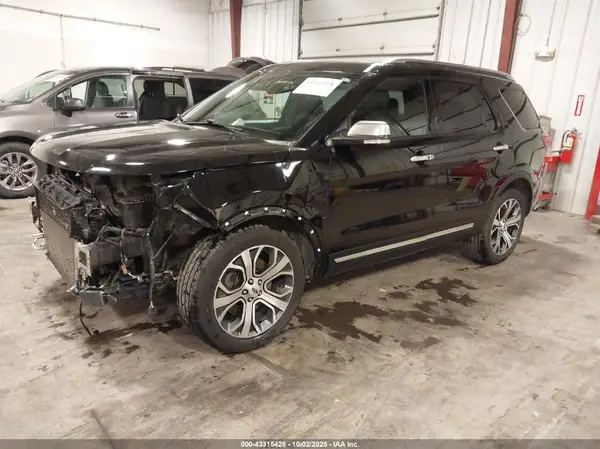 1FM5K8HTXKGA65747 2019 FORD EXPLORER - Image 2