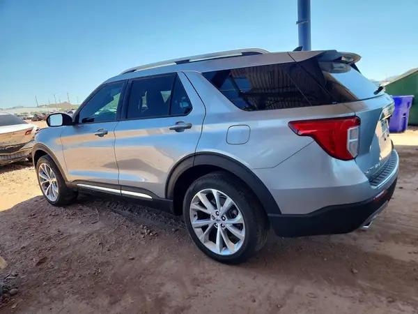 1FM5K8HW0PNA02198 2023 FORD EXPLORER - Image 2