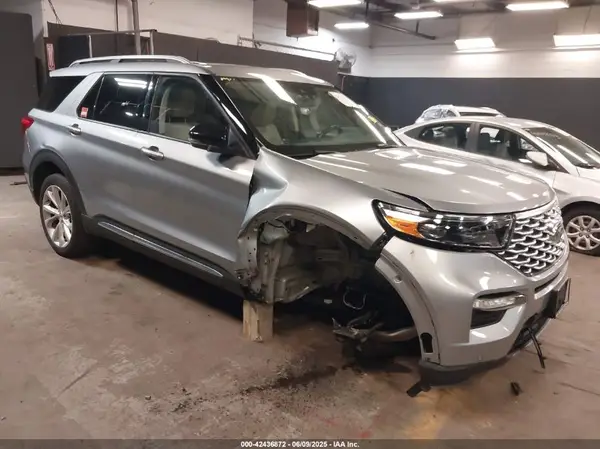 1FM5K8HW3NNA10499 2022 FORD EXPLORER - Image 1