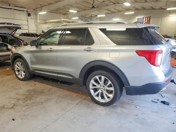 1FM5K8HW4NNA10656 2022 FORD EXPLORER - Image 2
