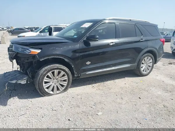 1FM5K8LC5MGC29464 2021 FORD EXPLORER - Image 2
