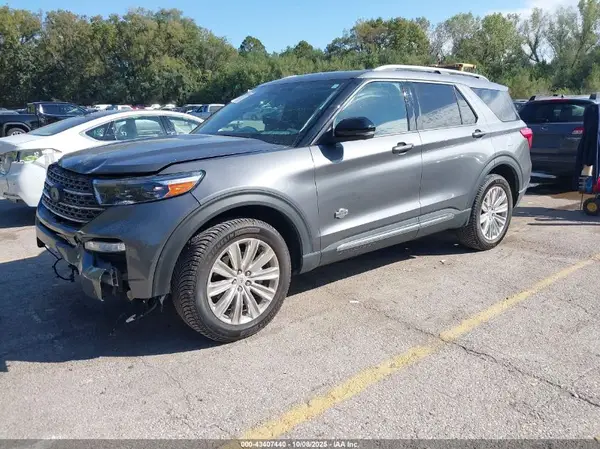 1FM5K8LC8NGB06954 2022 FORD EXPLORER - Image 2