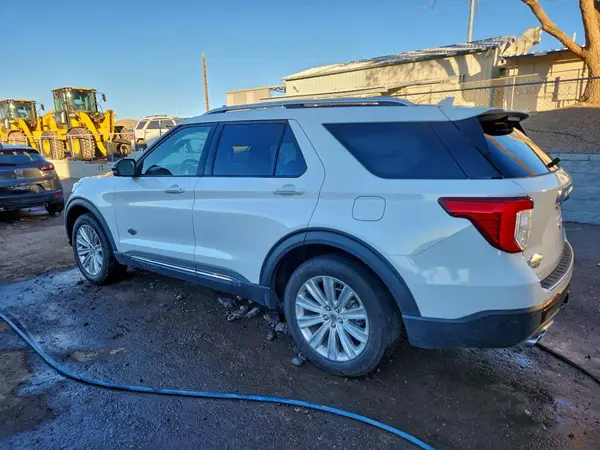 1FM5K8LC8PGB25569 2023 FORD EXPLORER - Image 2
