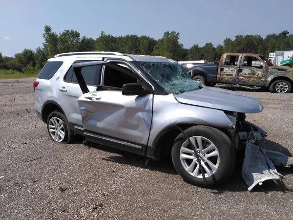 1FM5K9D86JGC91753 2018 FORD EXPLORER - Image 1
