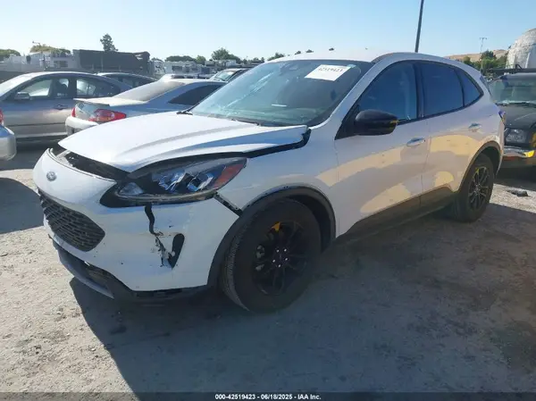 1FMCU0BZ0LUA84259 2020 FORD ESCAPE - Image 2