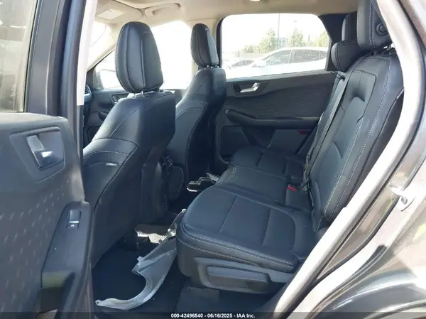 1FMCU0BZ0LUC38338 2020 FORD ESCAPE - Image 8