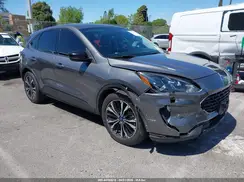 1FMCU0BZ0MUB15124 2021 FORD ESCAPE