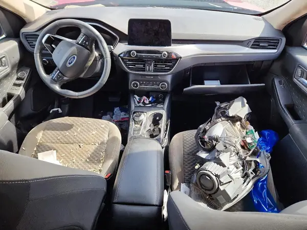 1FMCU0BZ1LUB14305 2020 FORD ESCAPE - Image 8