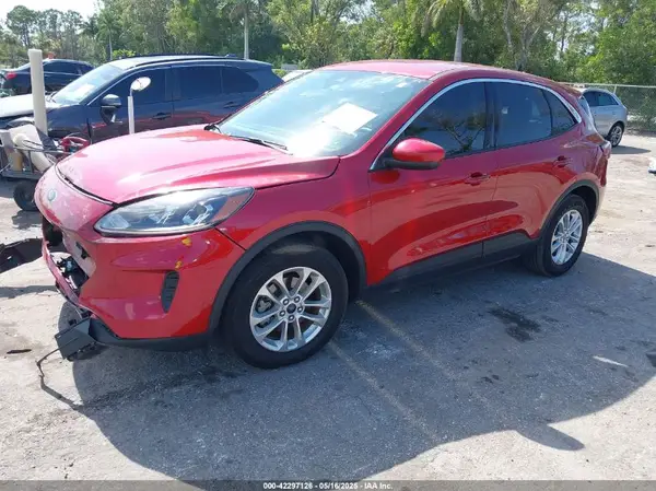 1FMCU0BZ1MUA27392 2021 FORD ESCAPE - Image 2