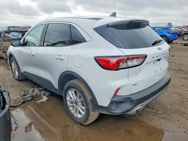 1FMCU0BZ2NUB27051 2022 FORD ESCAPE - Image 2