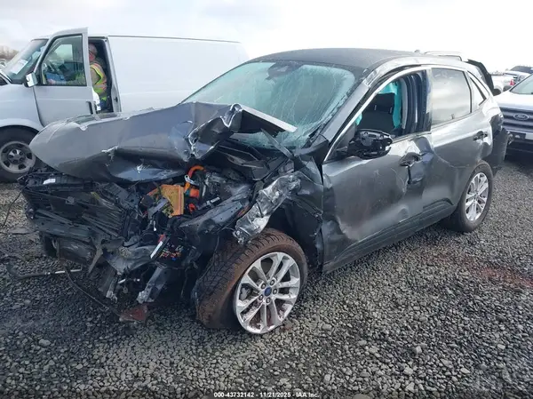 1FMCU0BZ2NUB46151 2022 FORD ESCAPE - Image 2