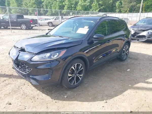 1FMCU0BZ3MUA27376 2021 FORD ESCAPE - Image 2