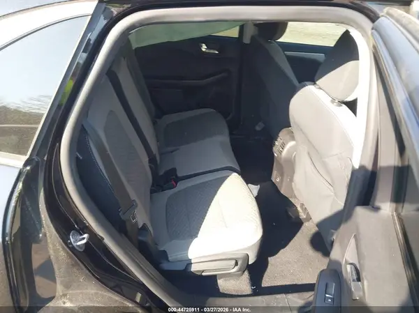 1FMCU0BZ4MUA10702 2021 FORD ESCAPE - Image 8