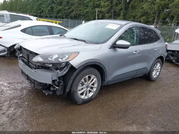 1FMCU0BZ4MUA38497 2021 FORD ESCAPE - Image 2