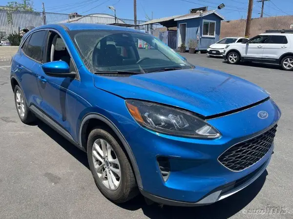 1FMCU0BZ4MUA52884 2021 FORD ESCAPE - Image 2