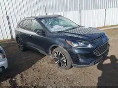 1FMCU0BZ5NUB10261 2022 FORD ESCAPE