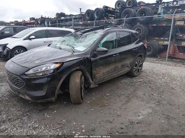1FMCU0BZ6MUA05114 2021 FORD ESCAPE - Image 2