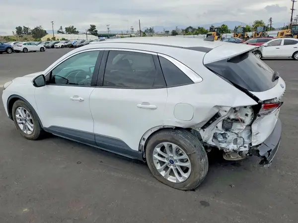 1FMCU0BZ6MUA91525 2021 FORD ESCAPE - Image 2