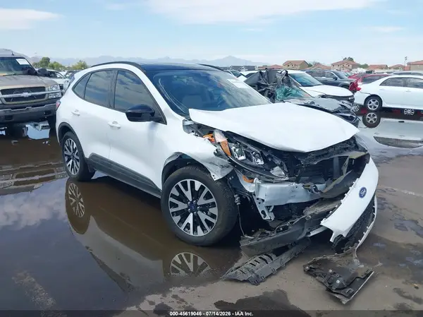 1FMCU0BZ7LUC57064 2020 FORD ESCAPE - Image 1