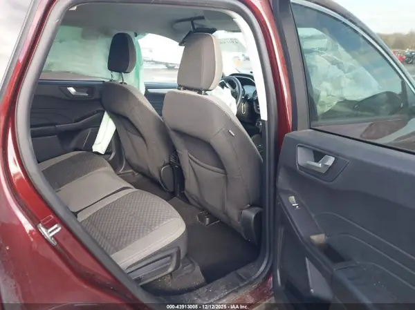 1FMCU0BZ9MUA05933 2021 FORD ESCAPE - Image 8